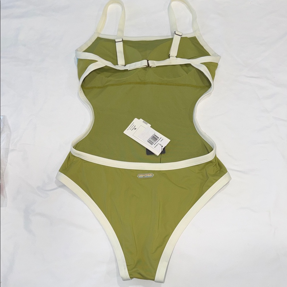 Rip Curl SURF STRIPE CHEEKY ONE PIECE, SMALL - Picture 4 of 10